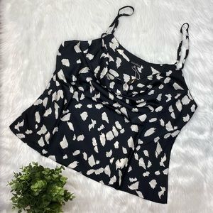 Zenobia Black and White Women’s Print Top